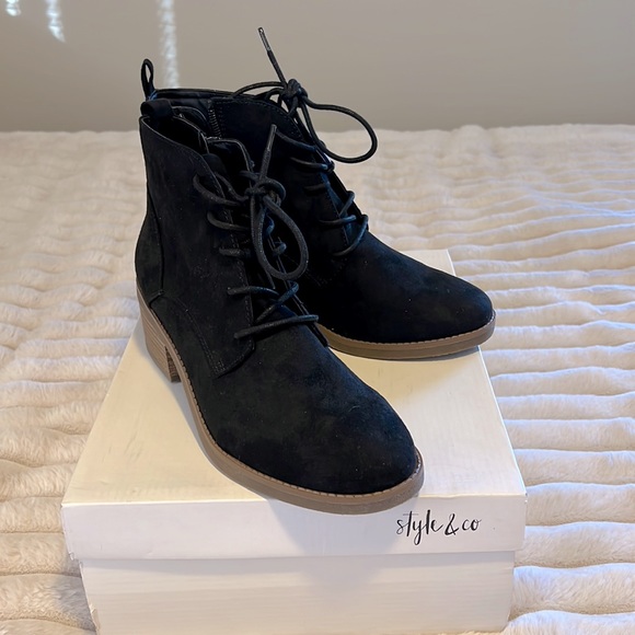 Style & Co. Shoes - Ladies, size 9 booties